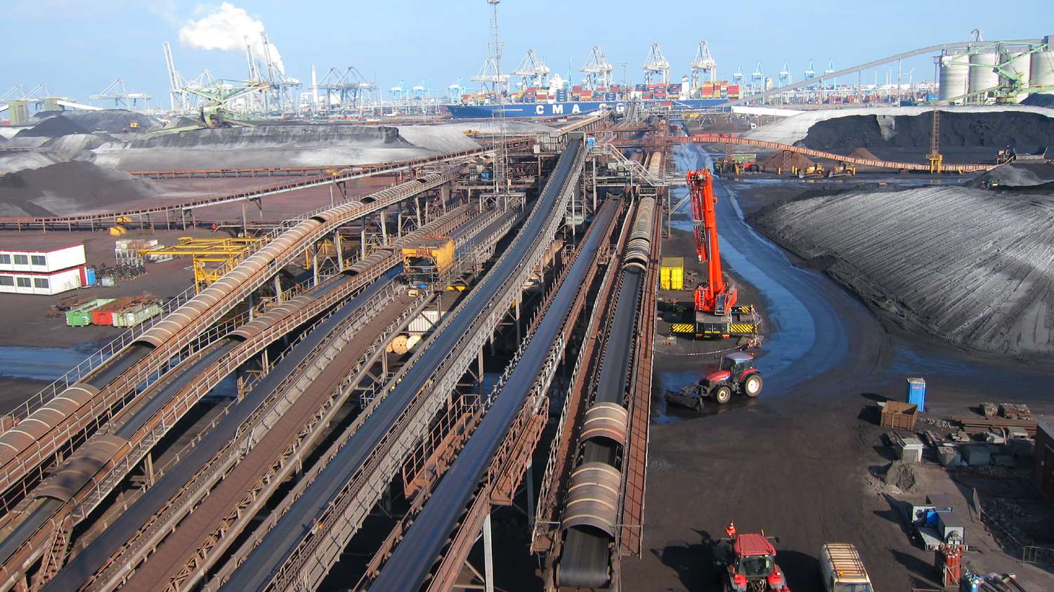 Coal handling conveyors